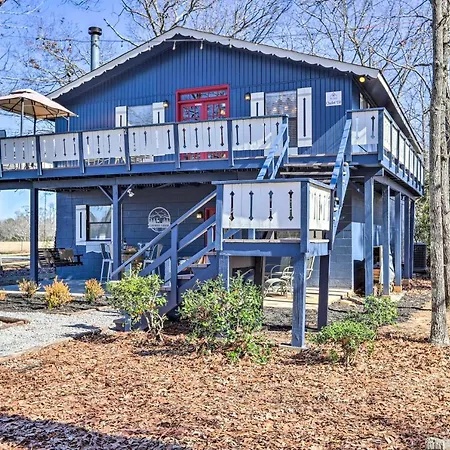 Cozy Caymus Cabin About 3 Miles To Callaway Gardens!